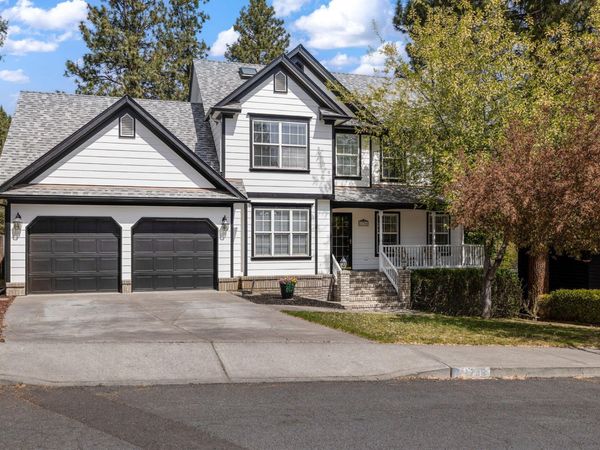 1736 SE Ironwood Court, Bend, OR 97702