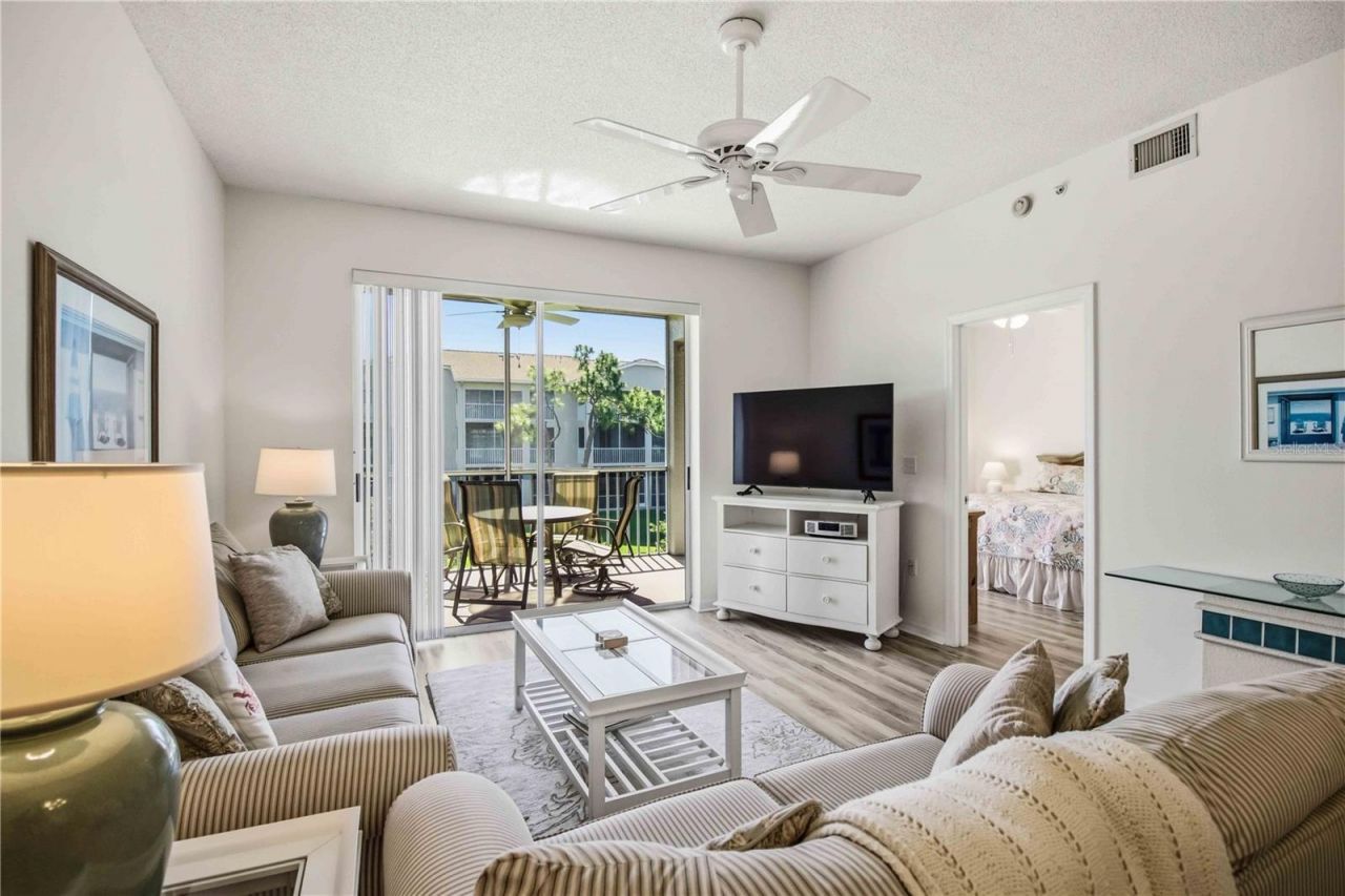 9630 Club South Circle, Unit 6209, Sarasota, FL 34238 Photo