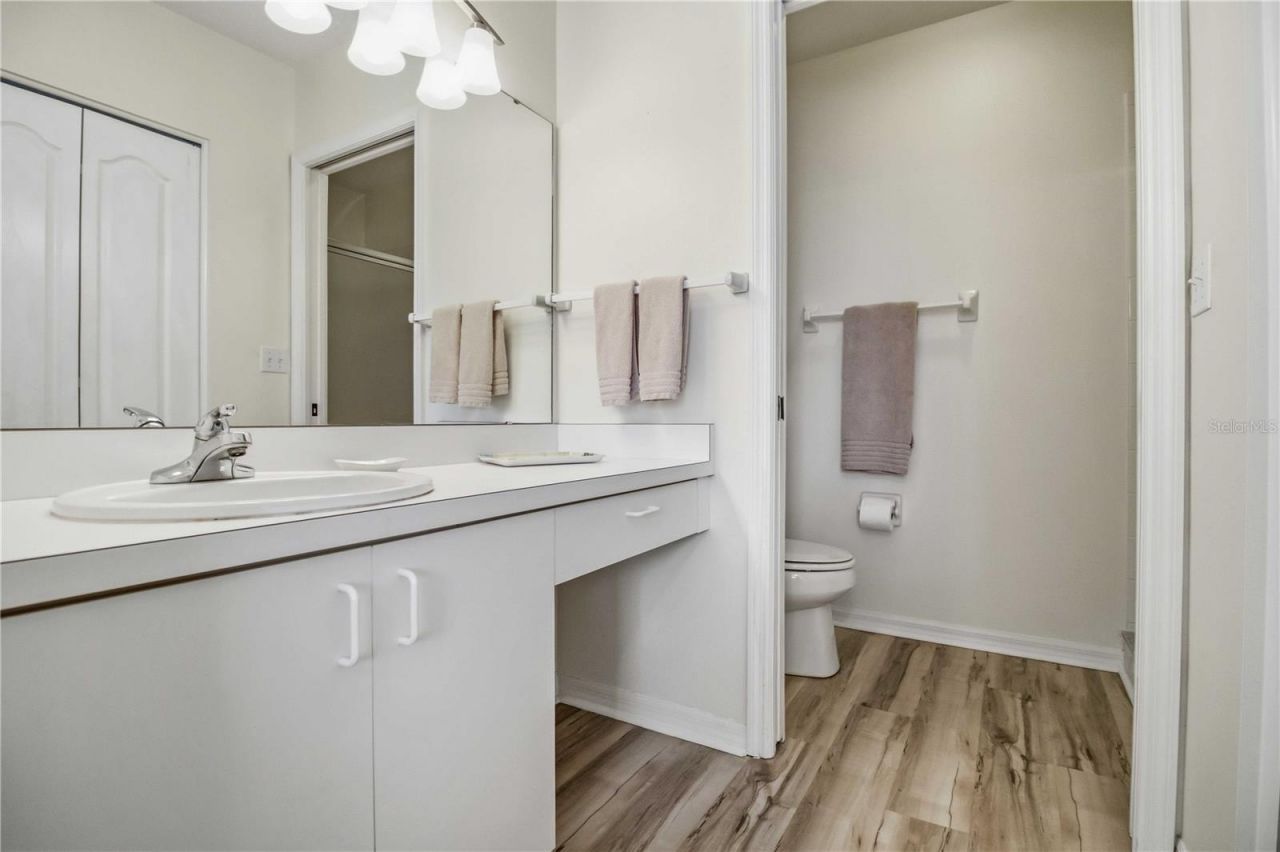 9630 Club South Circle, Unit 6209, Sarasota, FL 34238 Photo