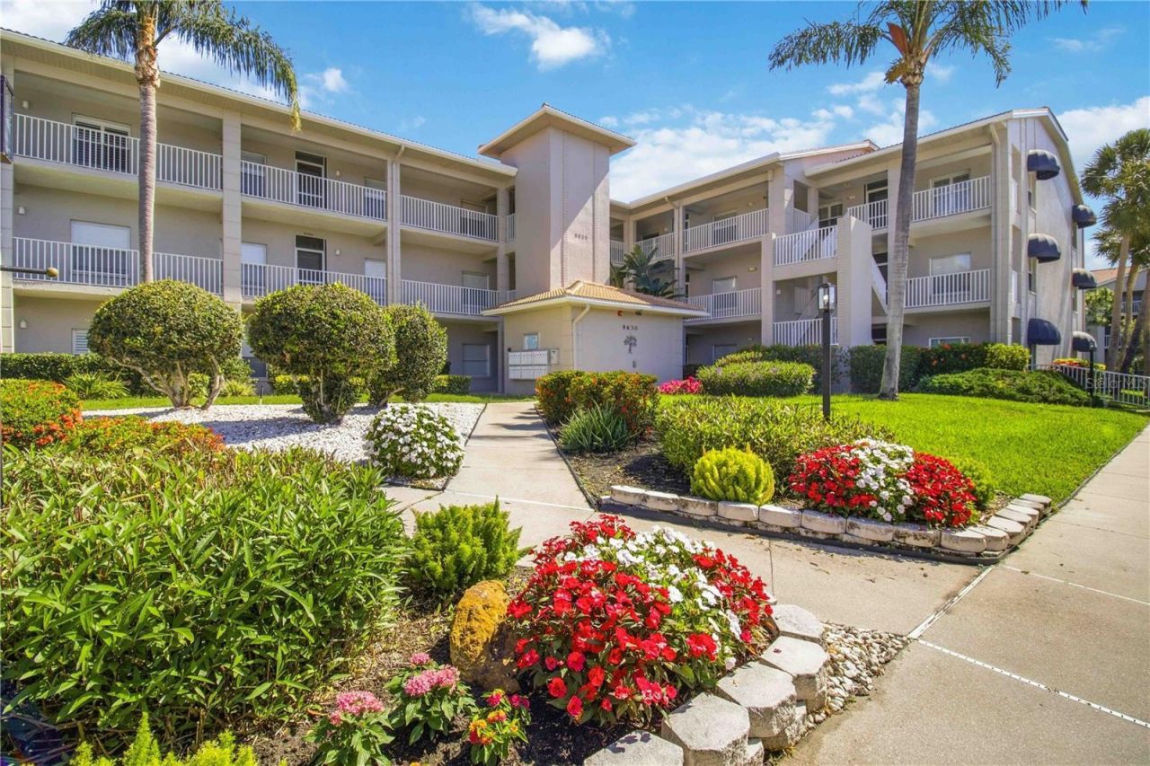 9630 Club South Circle, Unit 6209, Sarasota, FL 34238 Photo