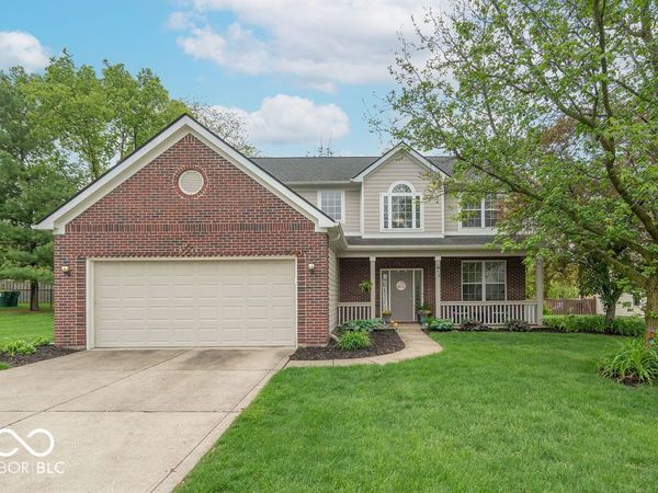 715 Hohlier Lane , Avon, IN 46123