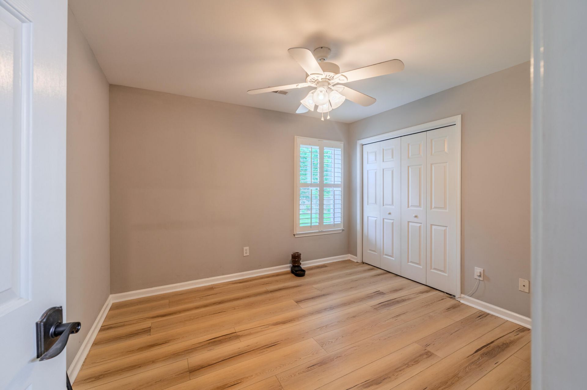 1220 Francis Marion Circle Photo 17