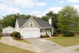 1220 Francis Marion Circle photo 4