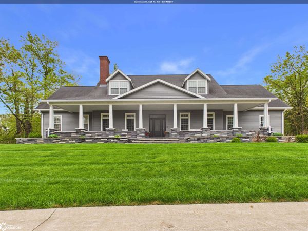 11 Stoneridge Drive, Keokuk, IA 52632