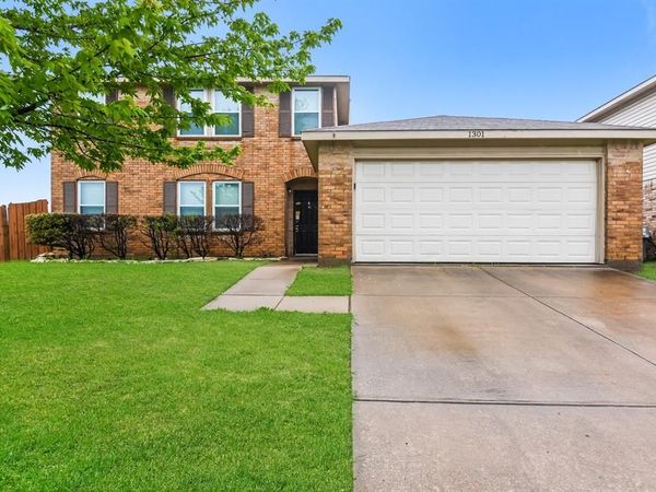 1301 Anna Lea Lane, Burleson, TX 76028