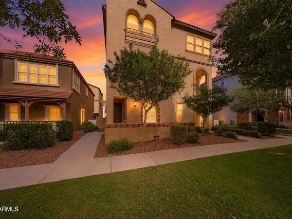 2778 S HARMONY Avenue, Gilbert, AZ 85295