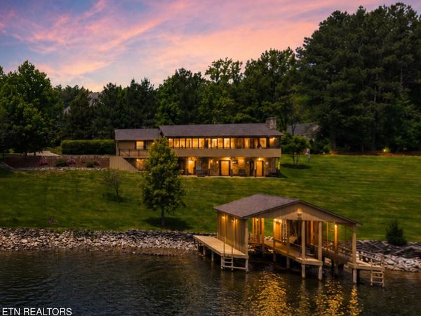 326 Chamberlain Cove Rd, Kingston, TN 37763