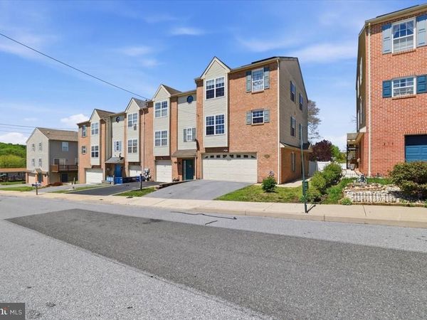 215 BIRCH STREET , WALNUTPORT, PA 18088