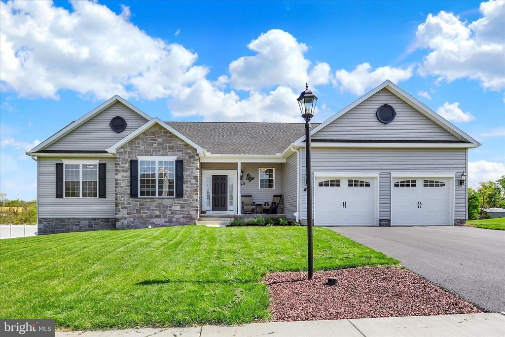 210 Granite Lane, Hanover, PA 17331 Main Photo