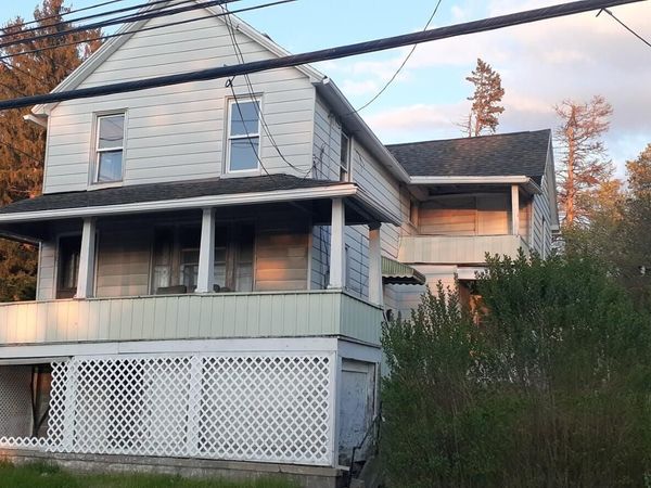161 N Main Street, Plains, PA 18705