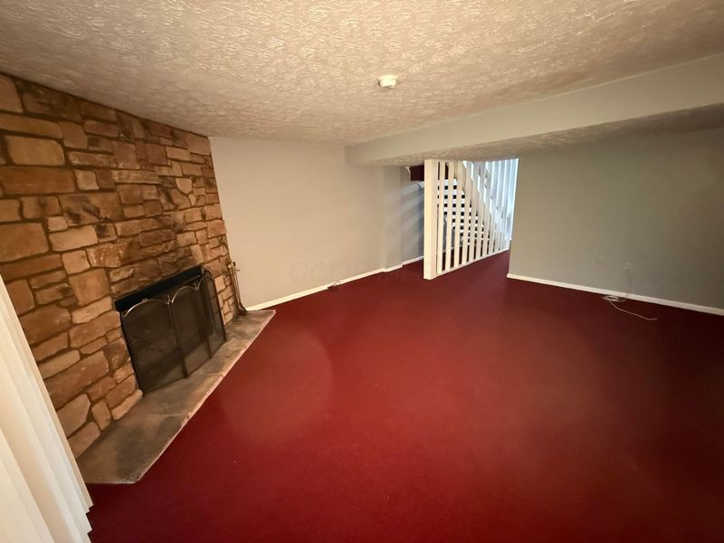 5746 Great Hall Court, Unit C, Columbus, OH 43231 Photo 3