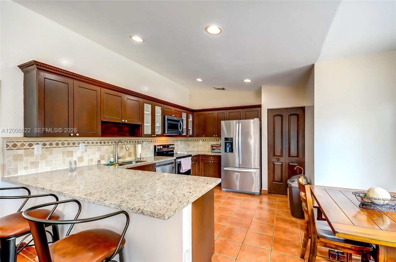 14368 SW 165th St , Miami, FL 33177 Photo