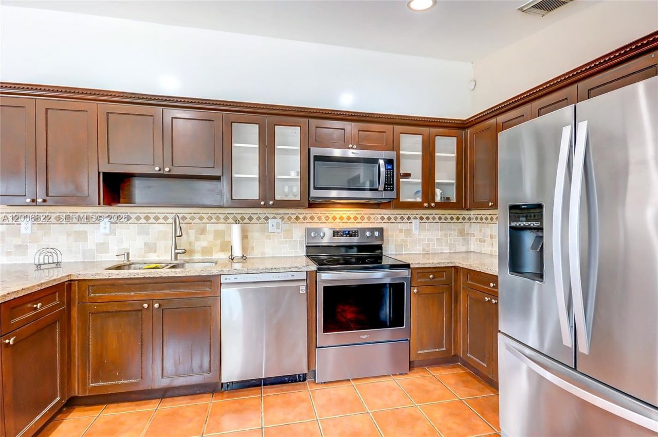 14368 SW 165th St , Miami, FL 33177 Photo