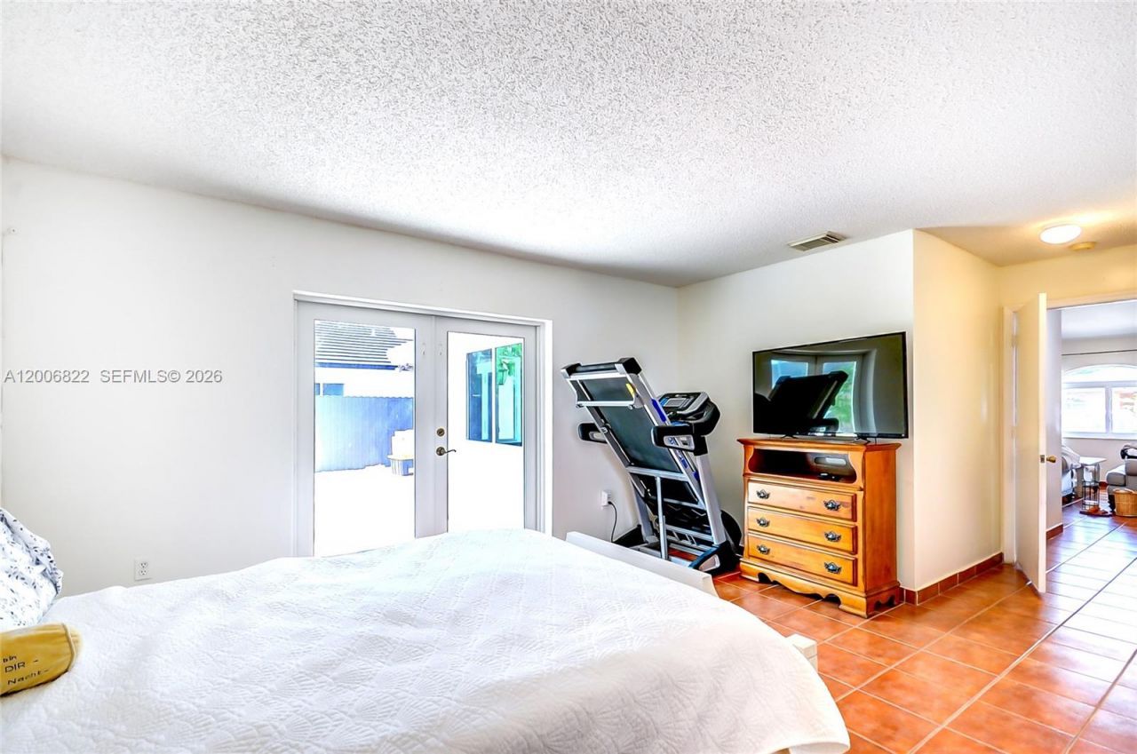 14368 SW 165th St , Miami, FL 33177 Photo