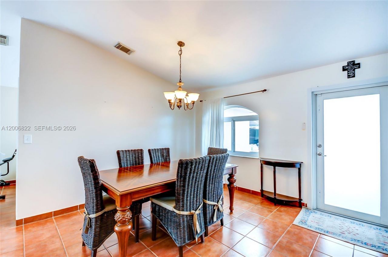 14368 SW 165th St , Miami, FL 33177 Photo
