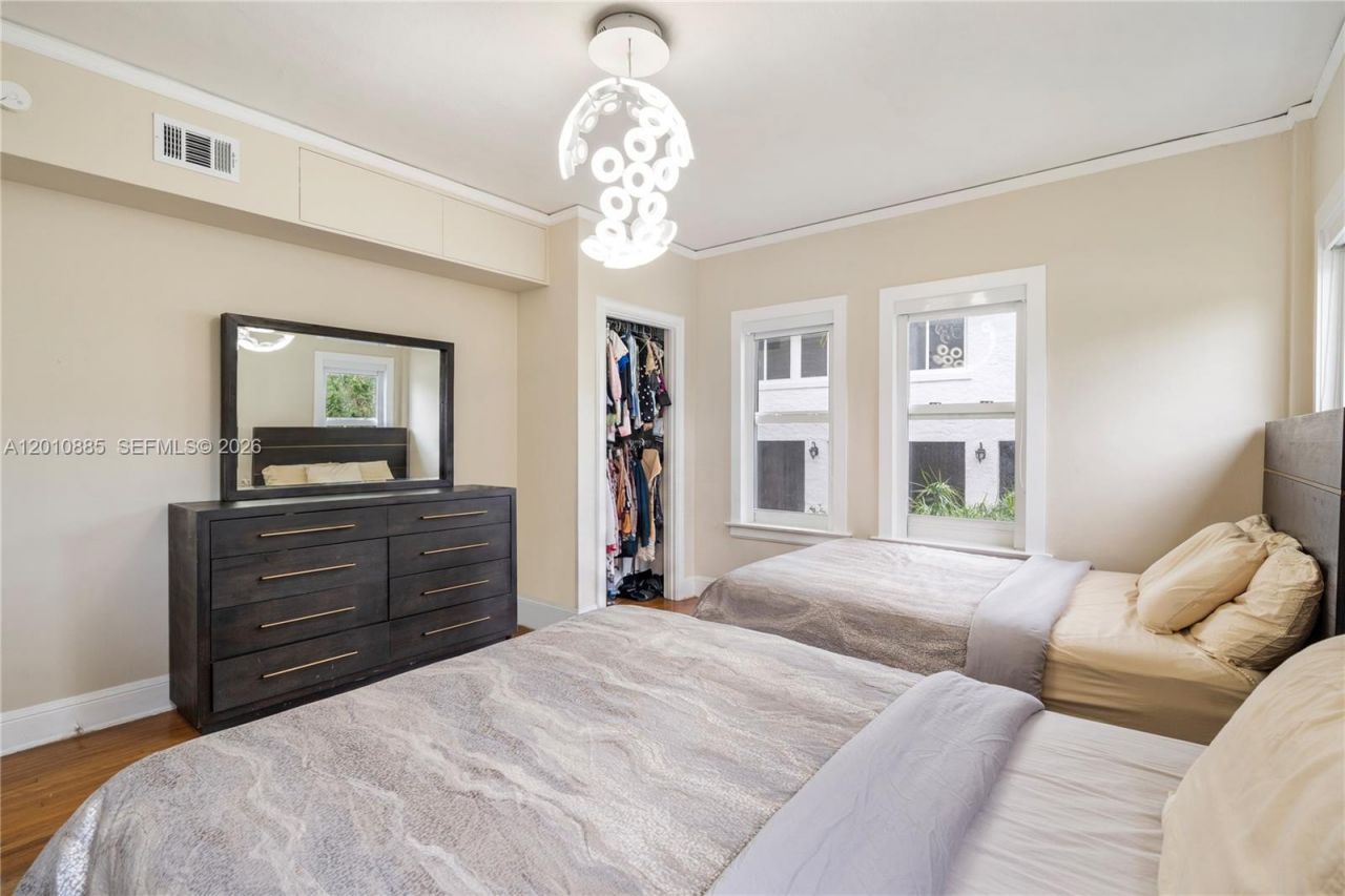 4501 Prairie Ave , Unit 1, Miami Beach, FL 33140 Photo