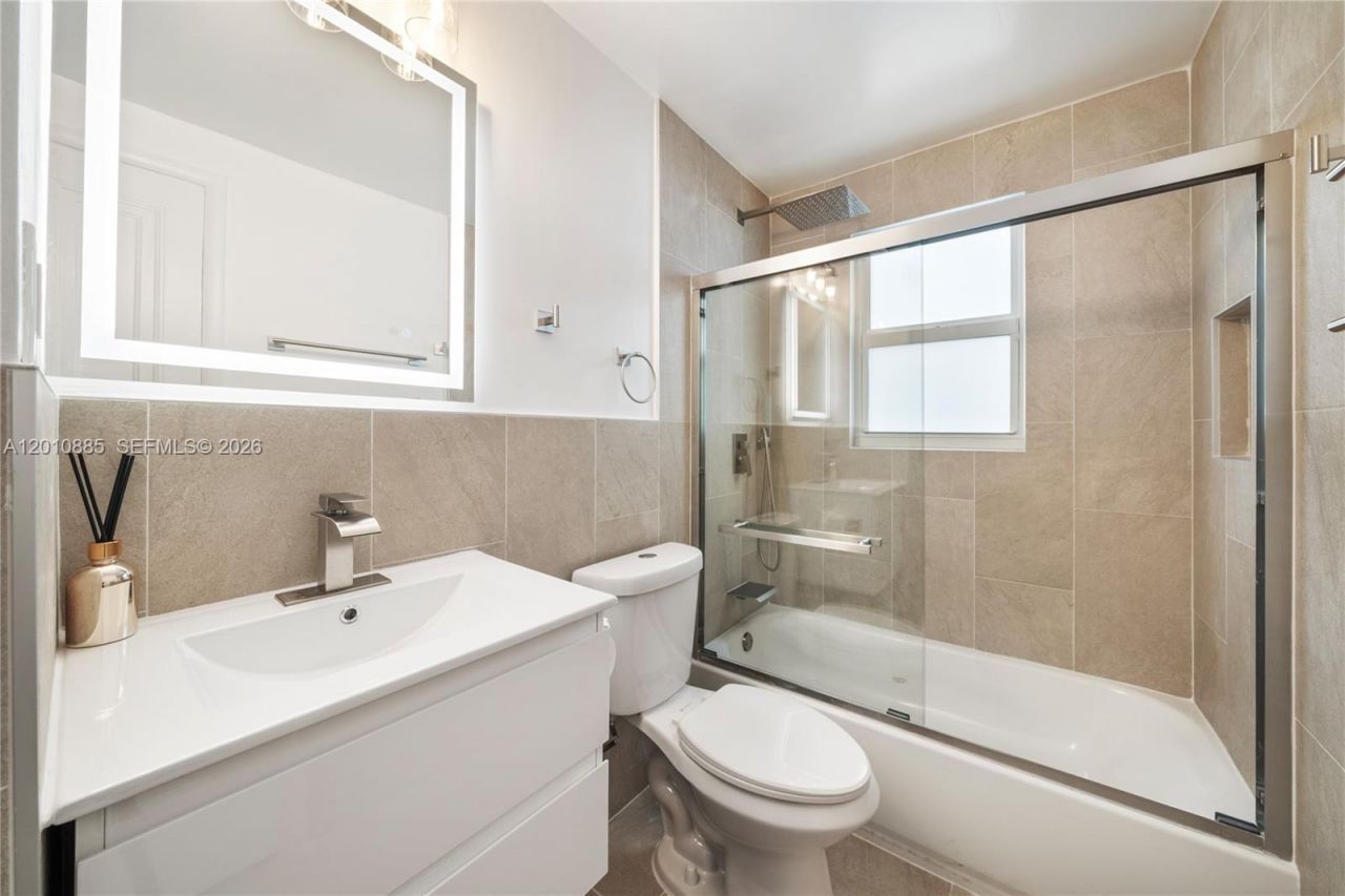 4501 Prairie Ave , Unit 1, Miami Beach, FL 33140 Photo