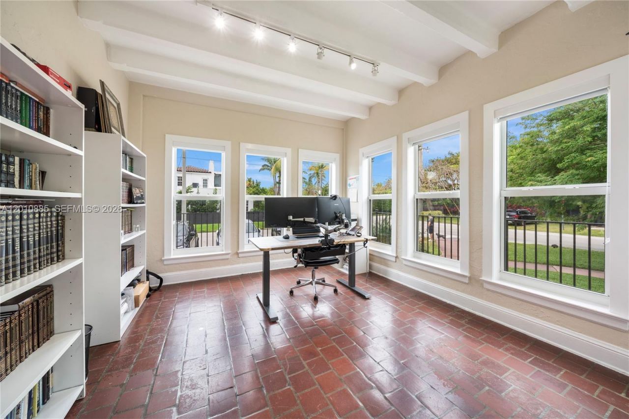 4501 Prairie Ave , Unit 1, Miami Beach, FL 33140 Photo