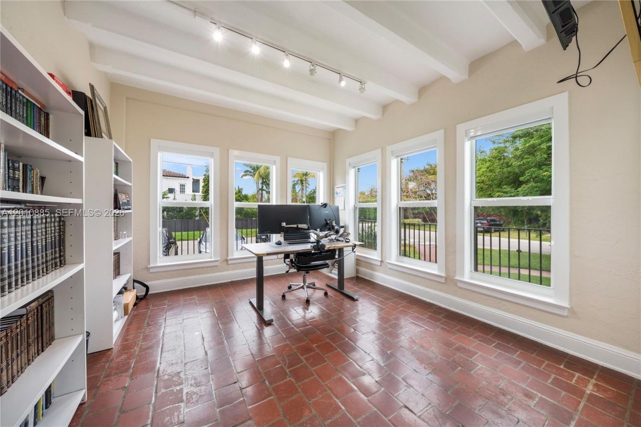 4501 Prairie Ave , Unit 1, Miami Beach, FL 33140 Photo