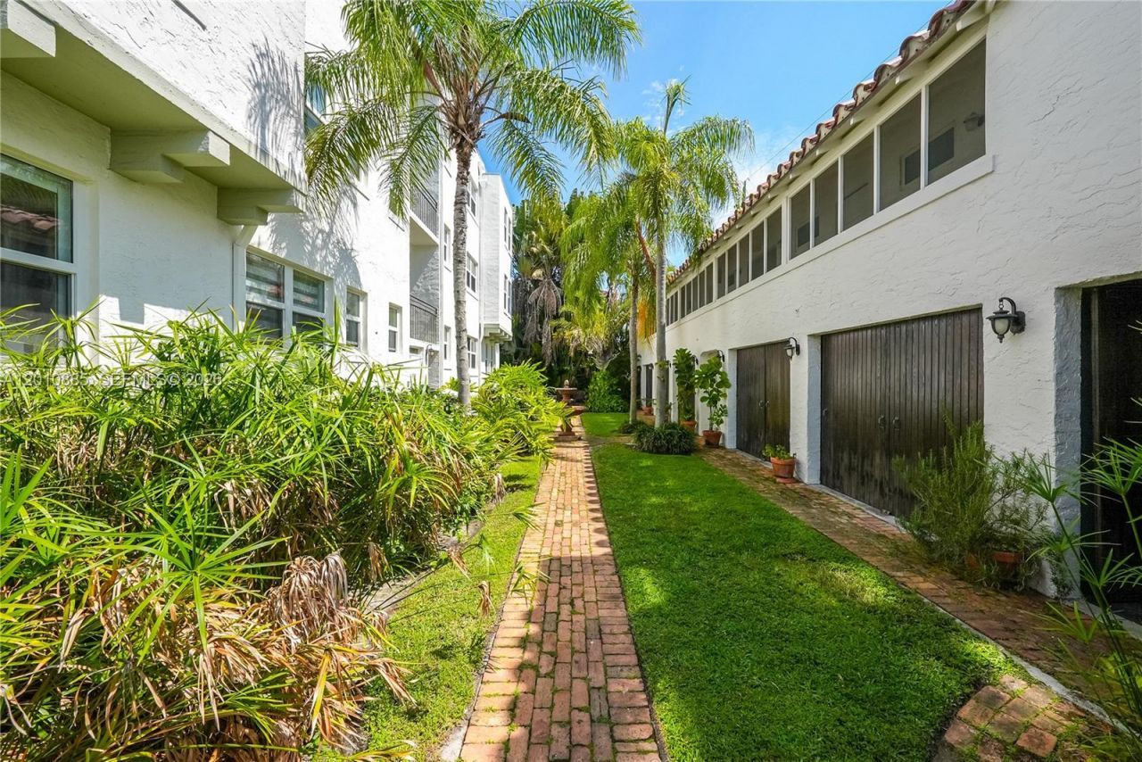 4501 Prairie Ave , Unit 1, Miami Beach, FL 33140 Photo