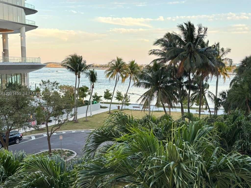 150 SE 25th Rd , Unit 4E, Miami, FL 33129 Photo