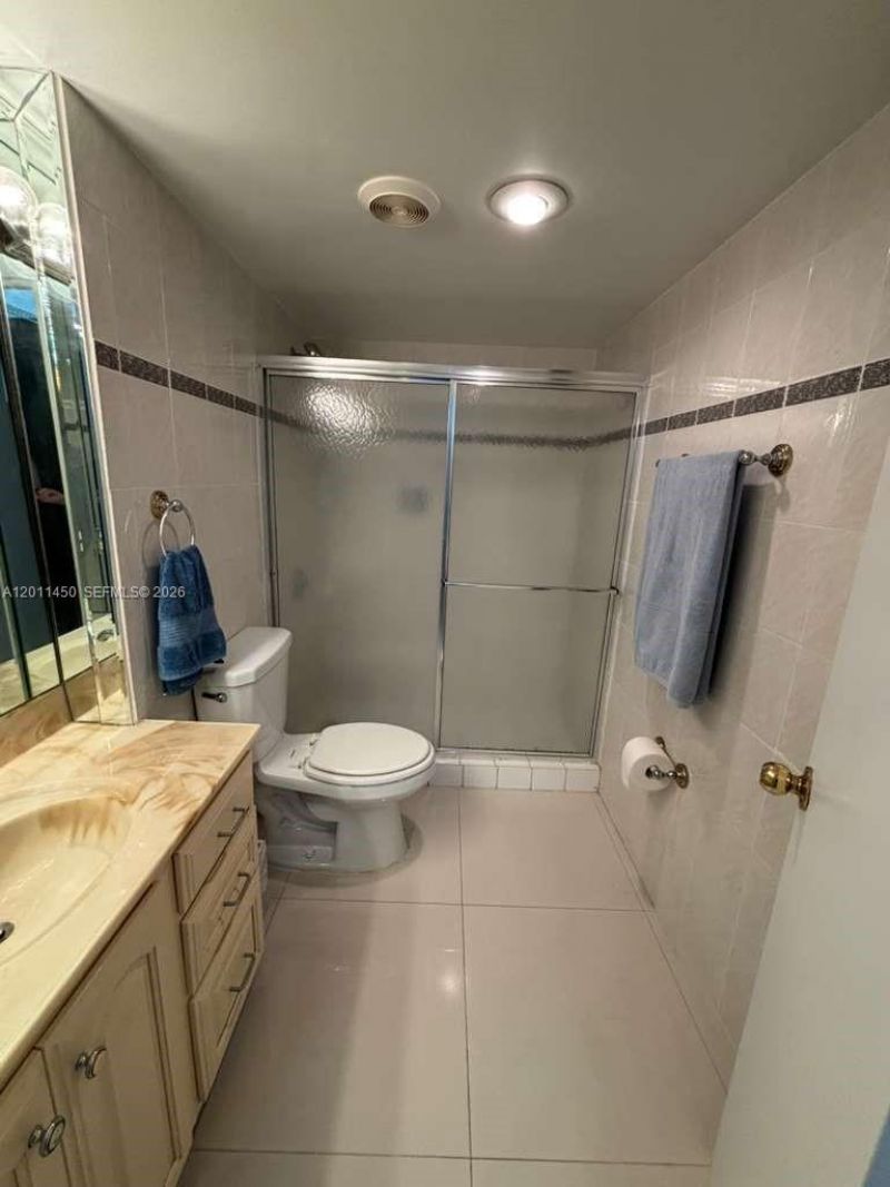 150 SE 25th Rd , Unit 4E, Miami, FL 33129 Photo