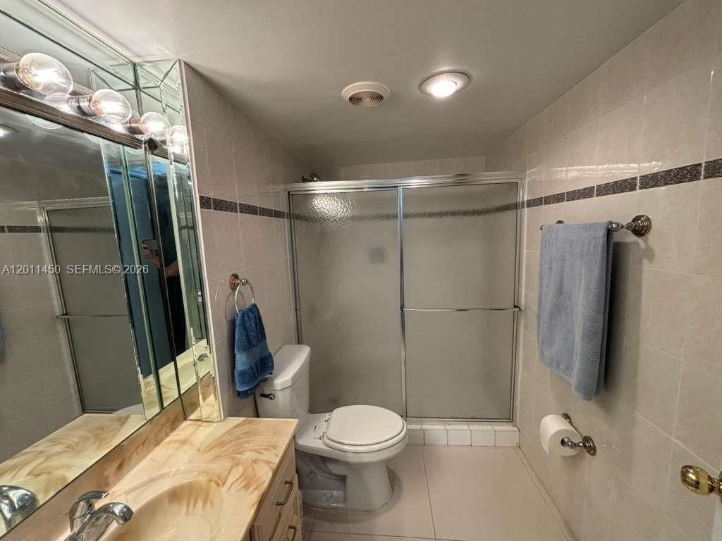 150 SE 25th Rd , Unit 4E, Miami, FL 33129 Photo