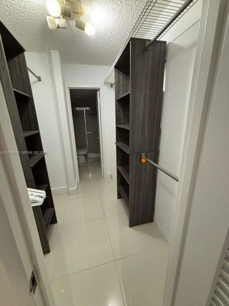 150 SE 25th Rd , Unit 4E, Miami, FL 33129 Photo