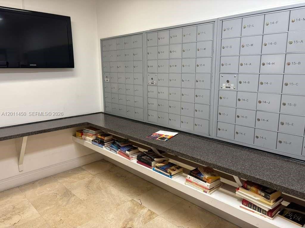 150 SE 25th Rd , Unit 4E, Miami, FL 33129 Photo