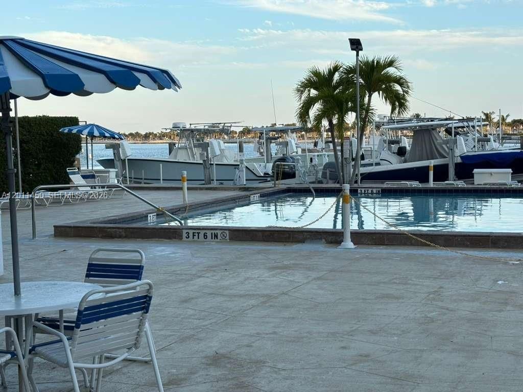 150 SE 25th Rd , Unit 4E, Miami, FL 33129 Photo