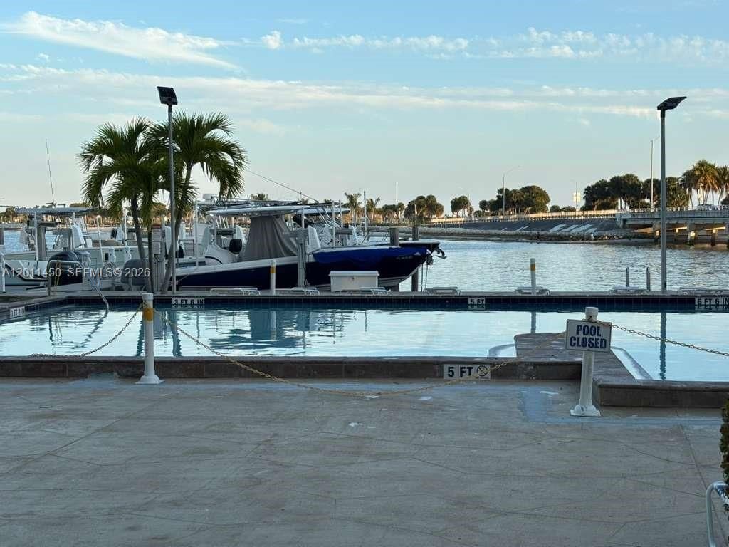 150 SE 25th Rd , Unit 4E, Miami, FL 33129 Photo