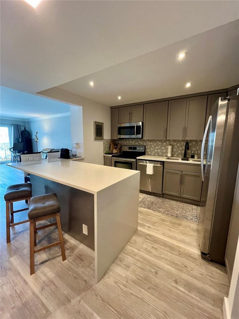 1801 S Ocean Dr , Unit 203, Hollywood, FL 33019 Photo