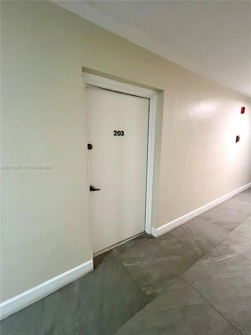 1801 S Ocean Dr , Unit 203, Hollywood, FL 33019 Photo