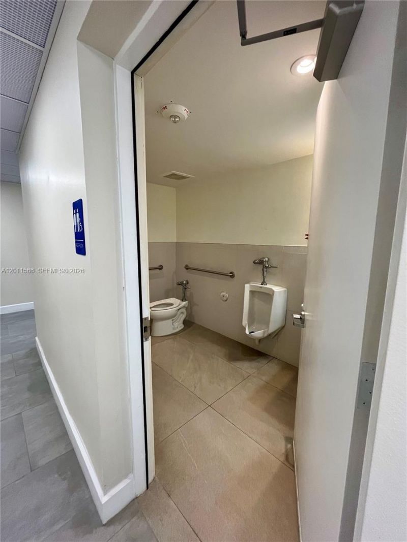 1801 S Ocean Dr , Unit 203, Hollywood, FL 33019 Photo