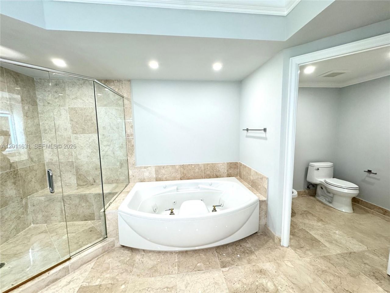 3201 NE 183rd St , Unit 1805, Aventura, FL 33160 Photo