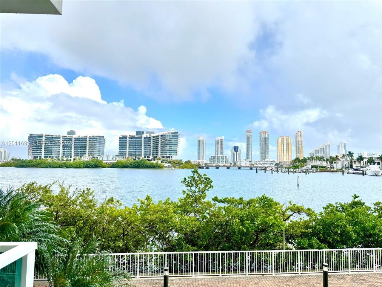 3201 NE 183rd St , Unit 1805, Aventura, FL 33160 Photo