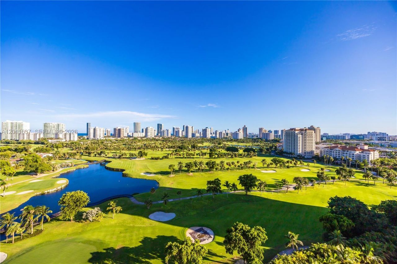 20379 W Country Club Dr , Unit 1938, Aventura, FL 33180 Photo