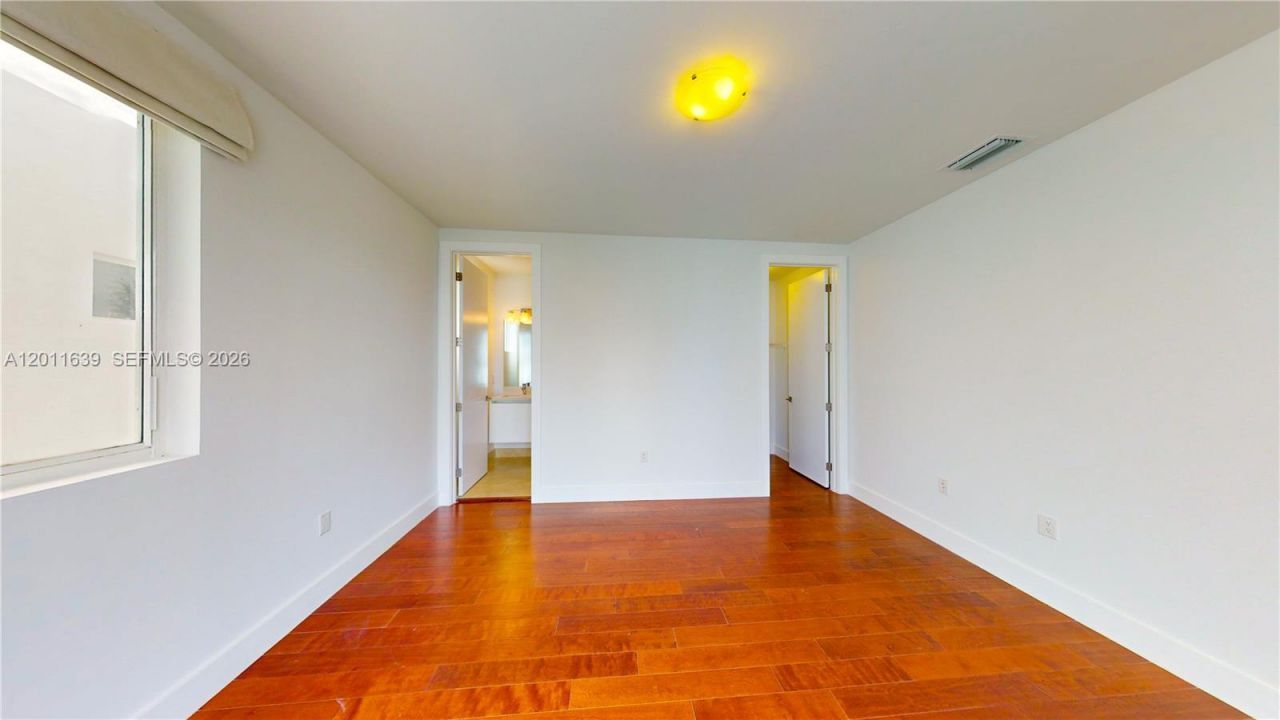 9980 NW 74th Ter, Doral, FL 33178 Photo