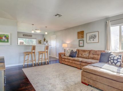1424 Kitchner Rd, Sacramento, CA 95822 Photo
