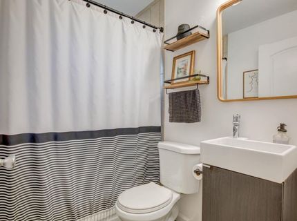 1424 Kitchner Rd, Sacramento, CA 95822 Photo