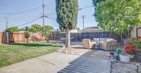 1424 Kitchner Rd, Sacramento, CA 95822 Photo