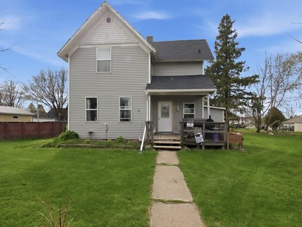 228 Lincoln Street, Stanley, WI 54768