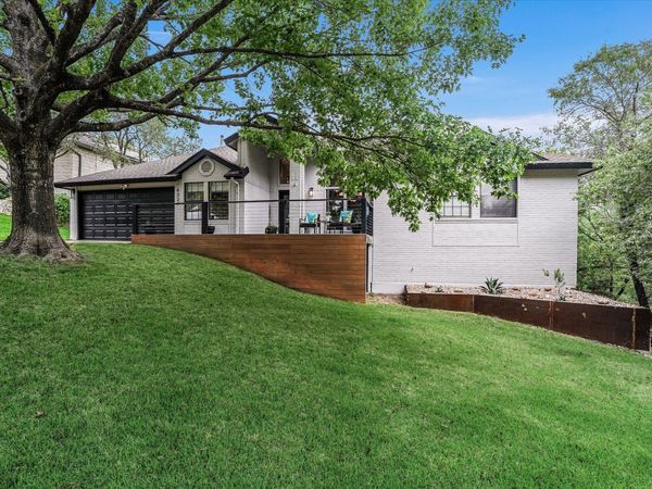 6327 Pathfinder DR, Austin, TX 78759