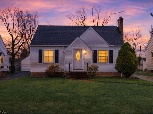 1211 Sunset Road , Mayfield Heights, OH 44124