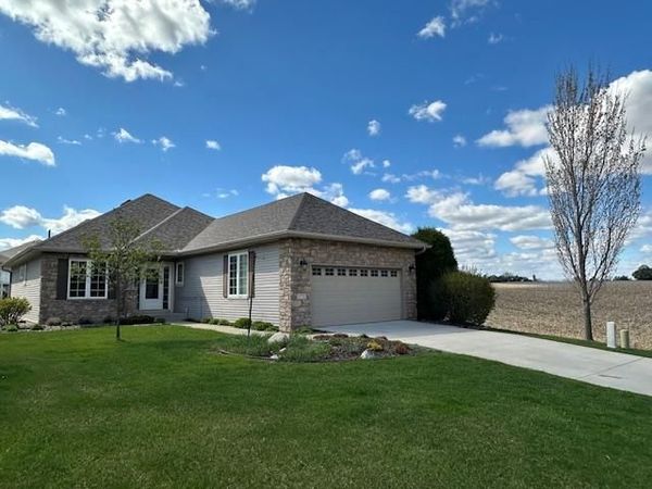 1775 Patriot Road , Northfield, MN 55057