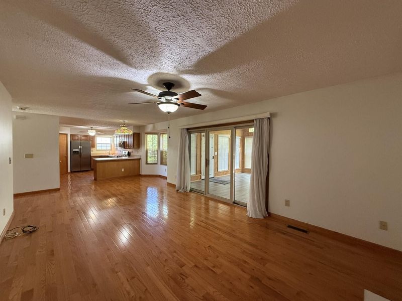 1572 Bush Hill Drive, Lancaster, OH 43130 Photo 5