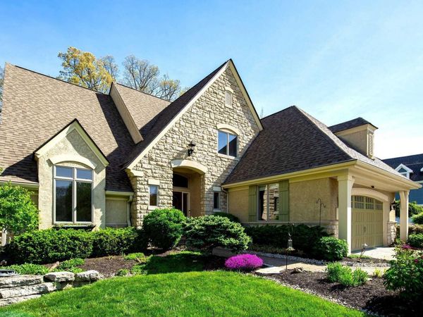 746 Matthews Brook Lane , Powell, OH 43065