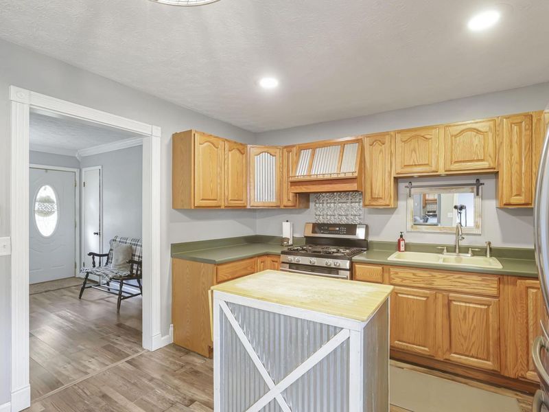 10080 16th Road SW, Stoutsville, OH 43154 Photo 17