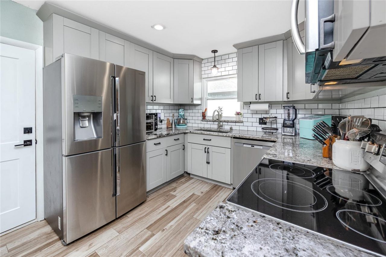 4550 3rd Street N, Saint Petersburg, FL 33703 Photo