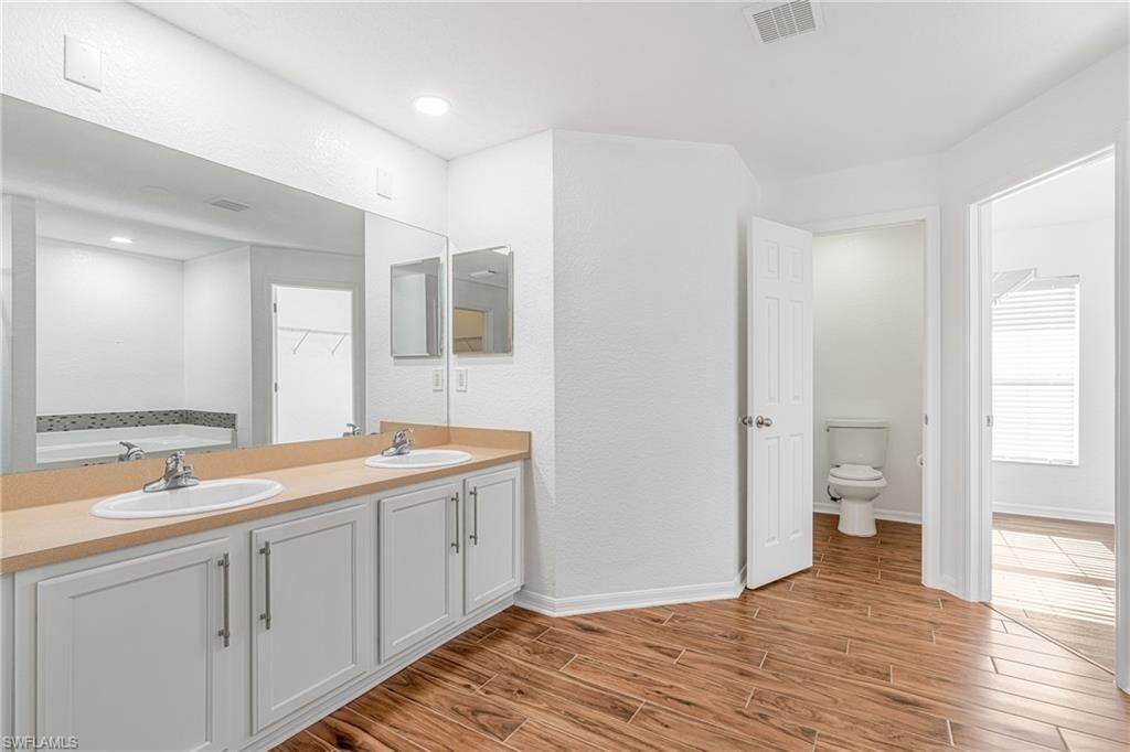 418 Windermere Dr, Lehigh Acres, FL 33972 Photo